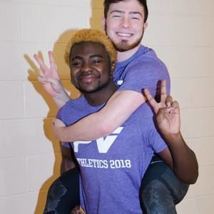 Meet your Posher, Kahlil